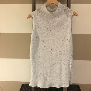 Sleeveless Mock Neck Tunic Sweater NWOT!